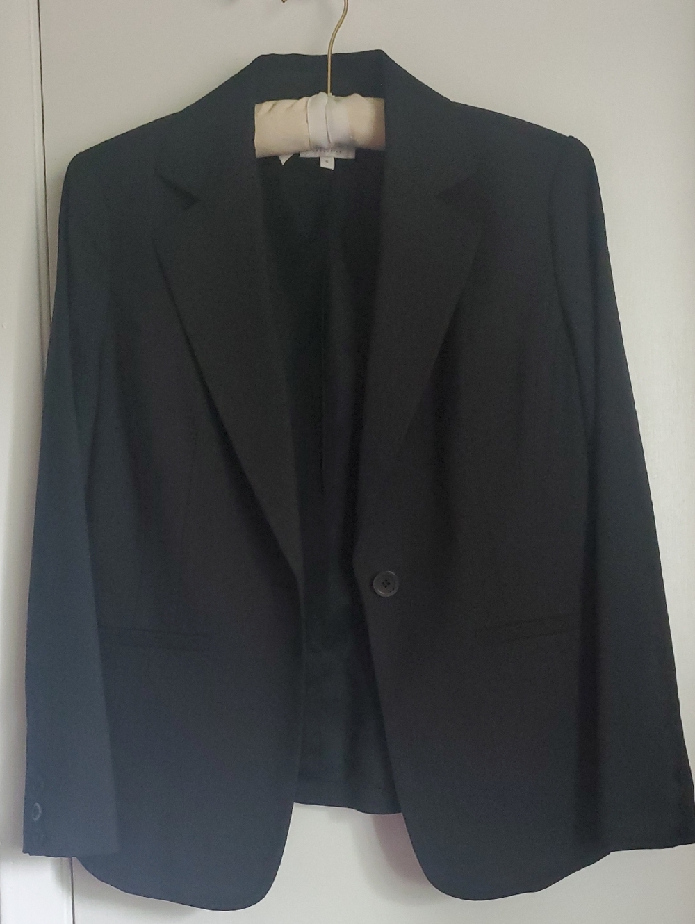 Classic Gray Single-Button Blazer
